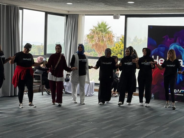 208f1093-4c31-4ada-bb18-6341f64ed64f